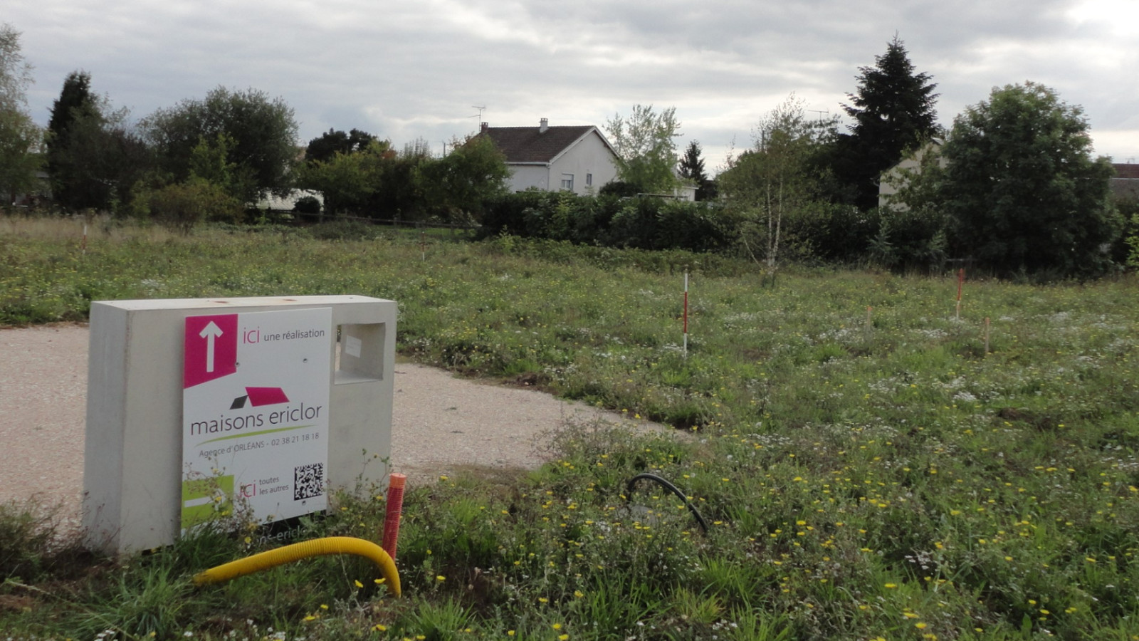 Terrain constructible de 380m2 à Meung-sur-Loire