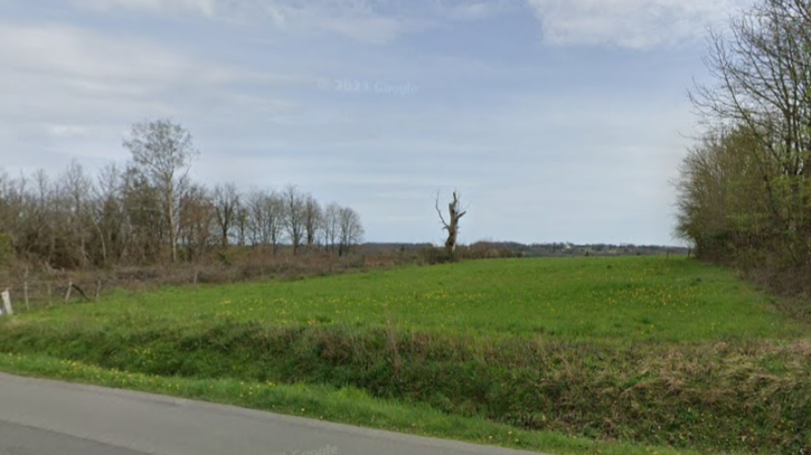 Terrain constructible de 444m2 à Châtellerault