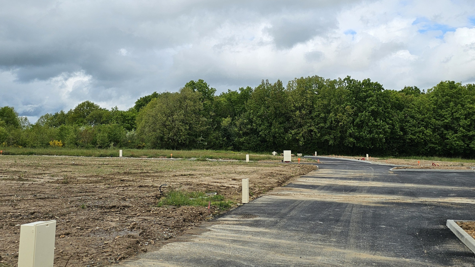 Terrain constructible de 970m2 à Sorigny