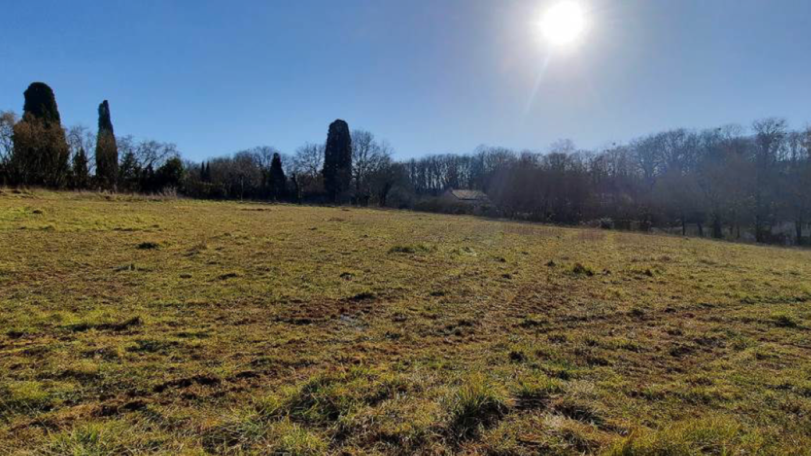 Terrain constructible de 520m2 à Saint-Benoît